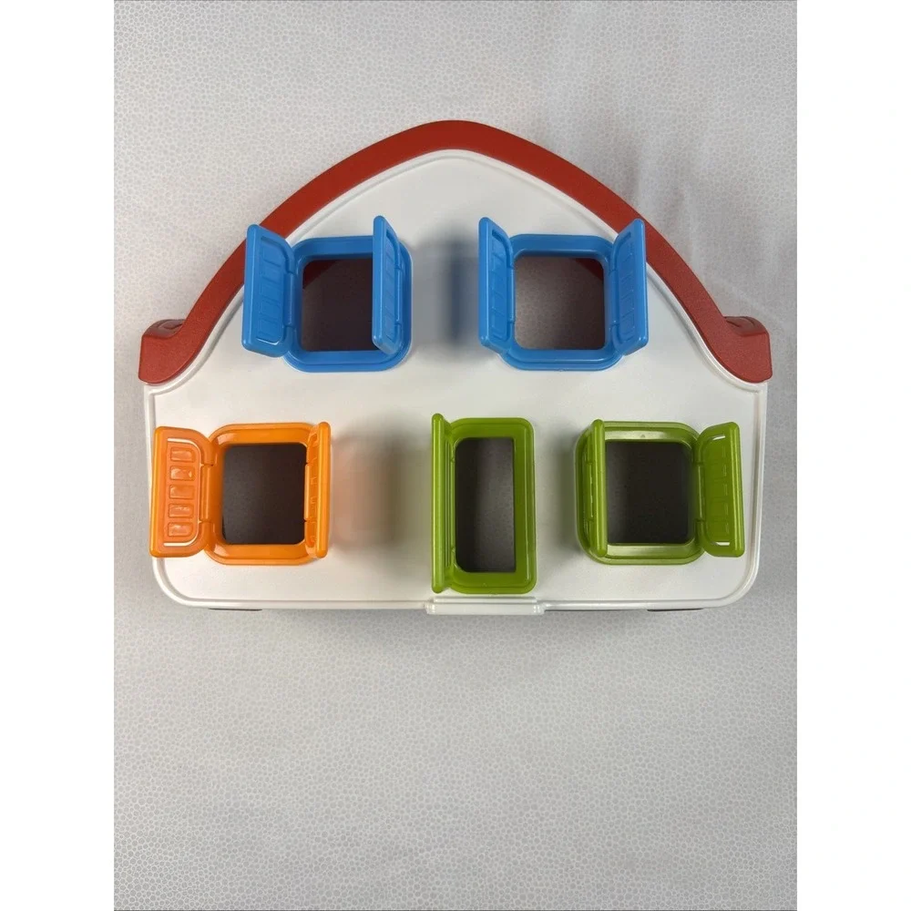 Snow White and‎ the Seven Dwarfs Deluxe SmartGames Replacement Pieces- Cottage